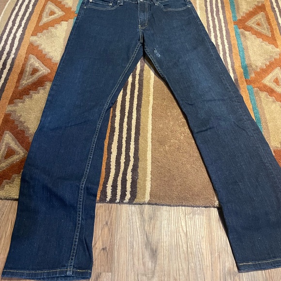 Levis 513 34x34 great condition, needs small patch - Picture 4 of 7